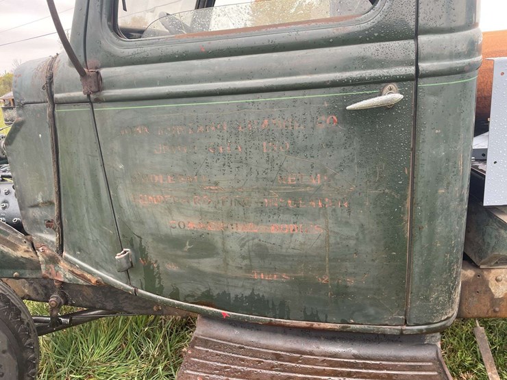 1935-ford-wrecker-image-50