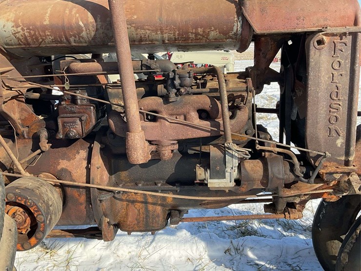 1938-fordson-all-around-image-21