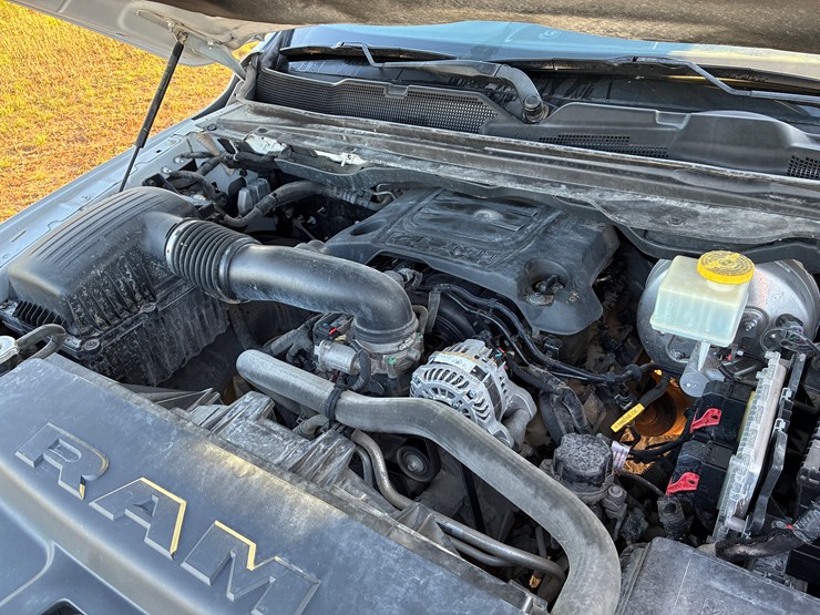 2019-dodge-1500-image-11