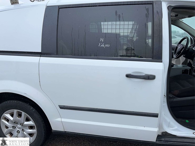 2014-ram-c/v-image-20