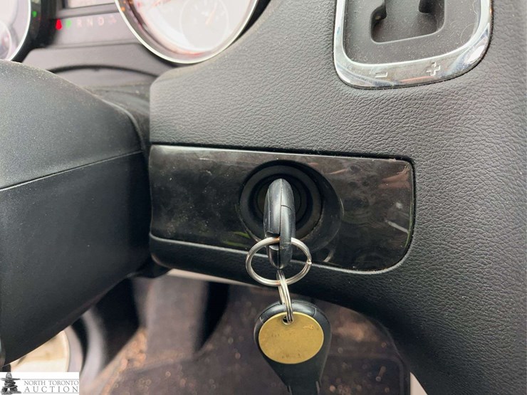 2013-dodge-grand-caravan-se-image-14