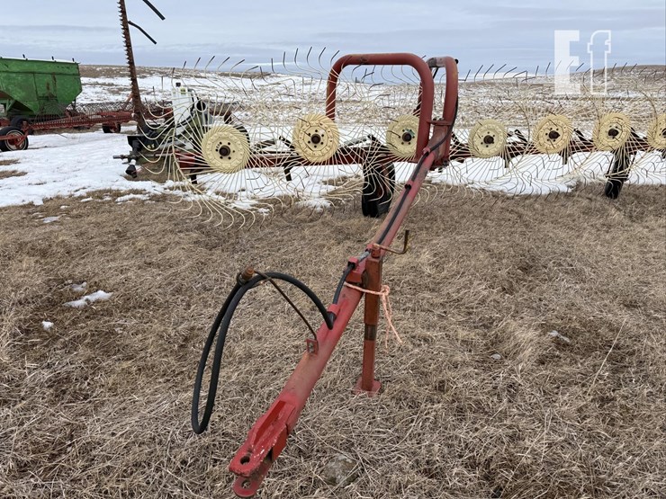 vicon-9-wheel-rake-270-image-15