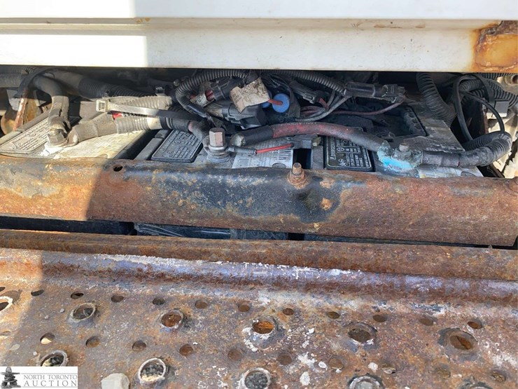 2013-international-durastar-4300-image-27