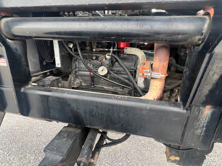 lull-644b-42-image-19