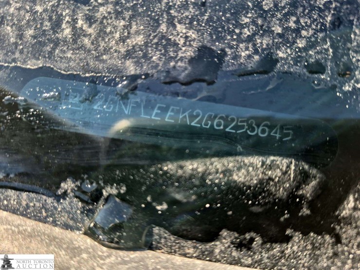 2016-chevrolet-equinox-ls-image-16