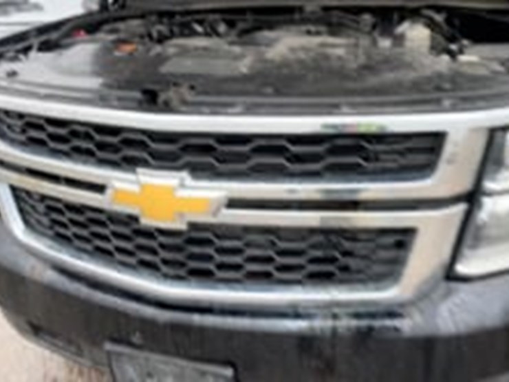 2015-chevrolet-tahoe-image-9