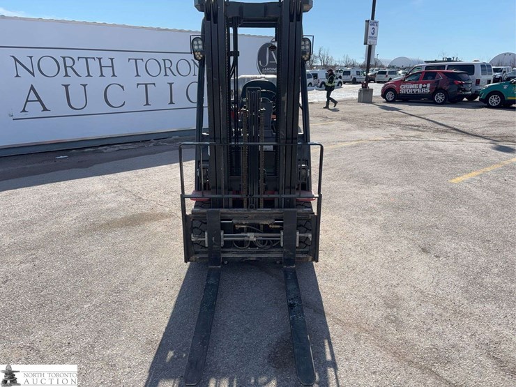 2023-hangcha-25-5000-lbs-forklift-image-2