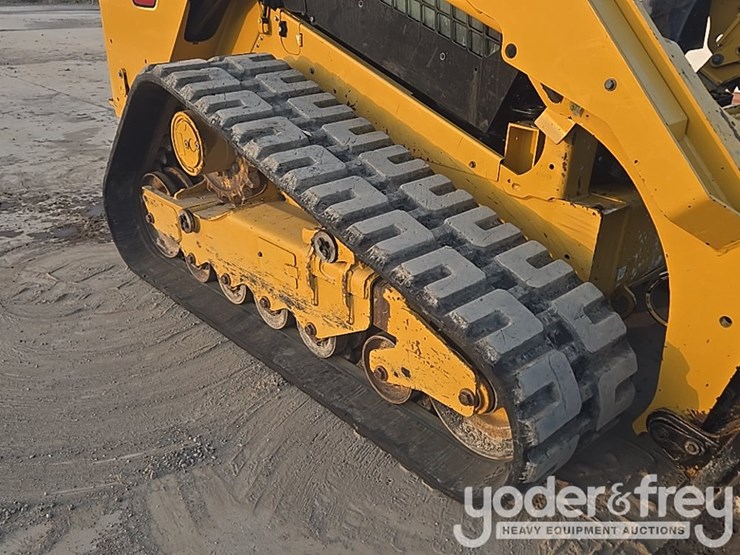 2022-caterpillar-289d3-image-16