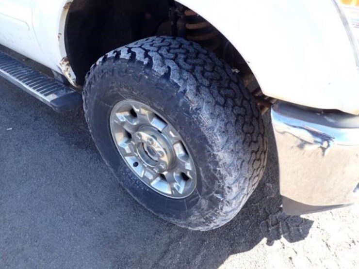 2015-ford-f350-image-44