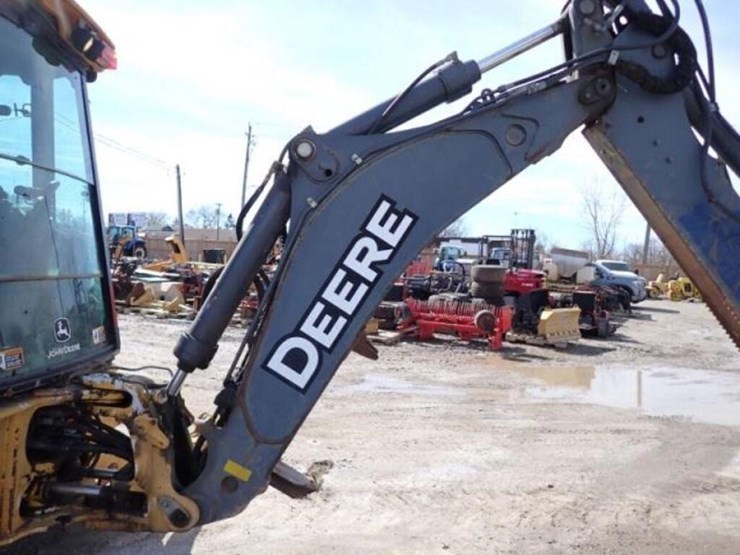 2009-deere-310sj-image-42