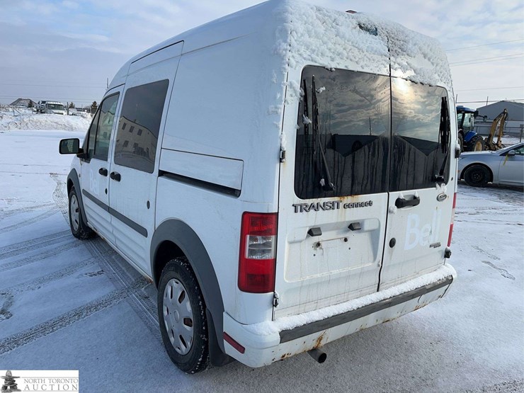 2011-ford-transit-connect-image-7