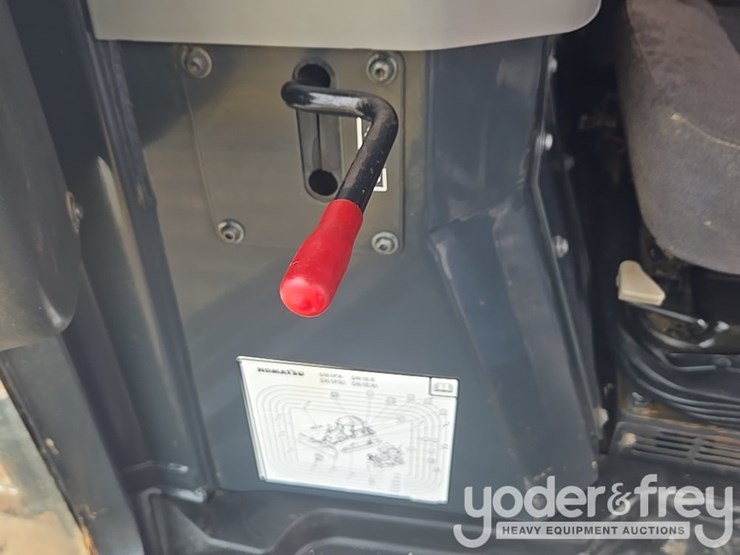 2014-komatsu-d61px-23-image-109