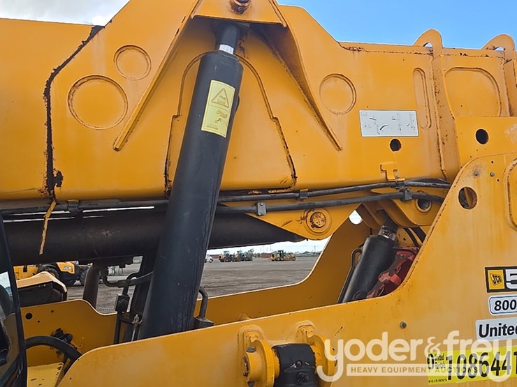 2018-jcb-512-56-image-39