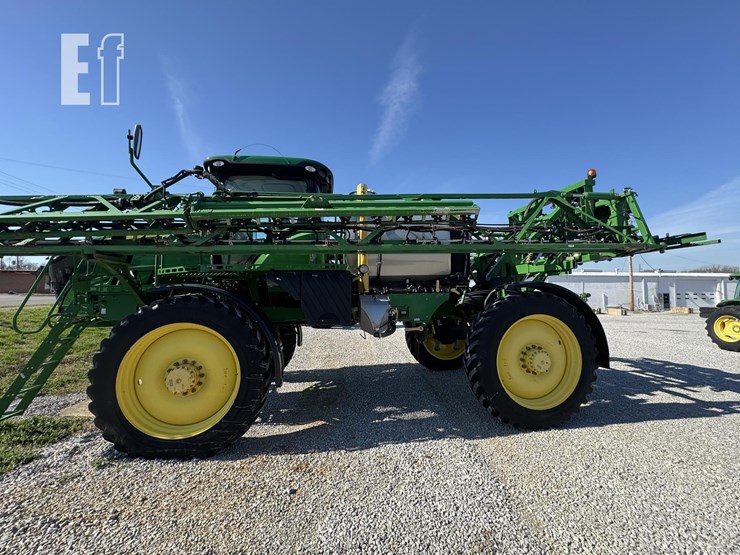 2017-john-deere-r4038-image-21