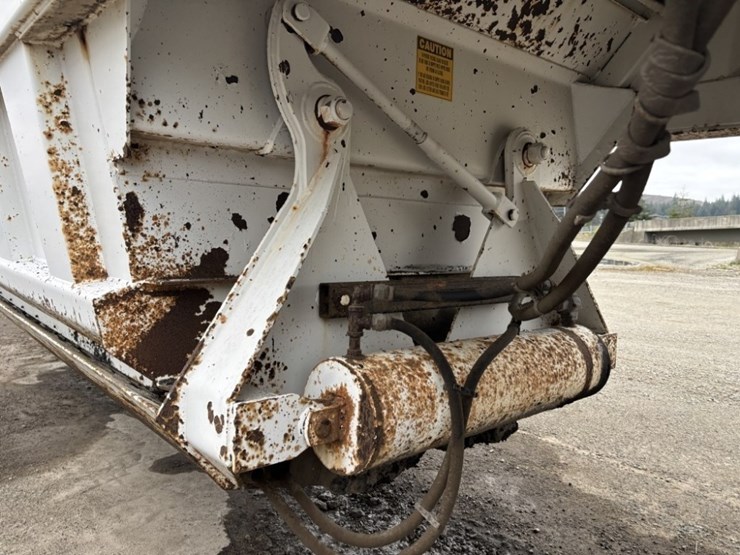 2000-construction-t/a-belly-dump-trailer-image-12