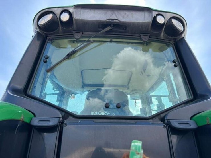 2020-john-deere-6130m-image-38