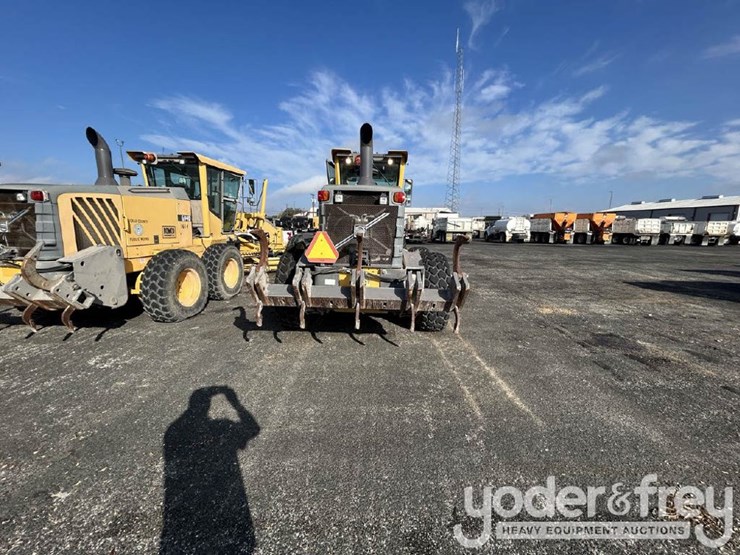 2008-volvo-g940-image-6