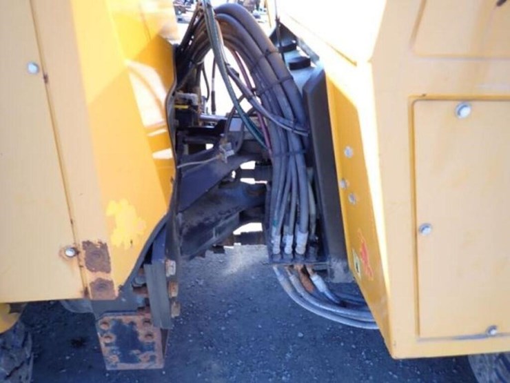 2002-trackless-mt5t-image-45