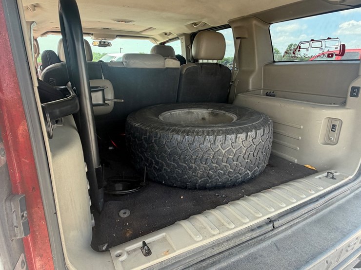 2004-hummer-h2-image-28