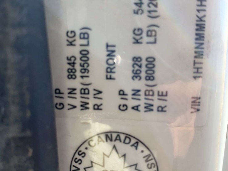 2017-international-durastar-4300-image-28