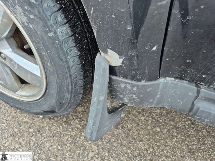 2011-ford-escape-xlt-image-22