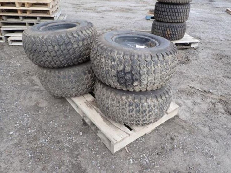 qty-of-(4)-goodyear-31x13.50-15-tire(s)-&-rim(s)-image-2