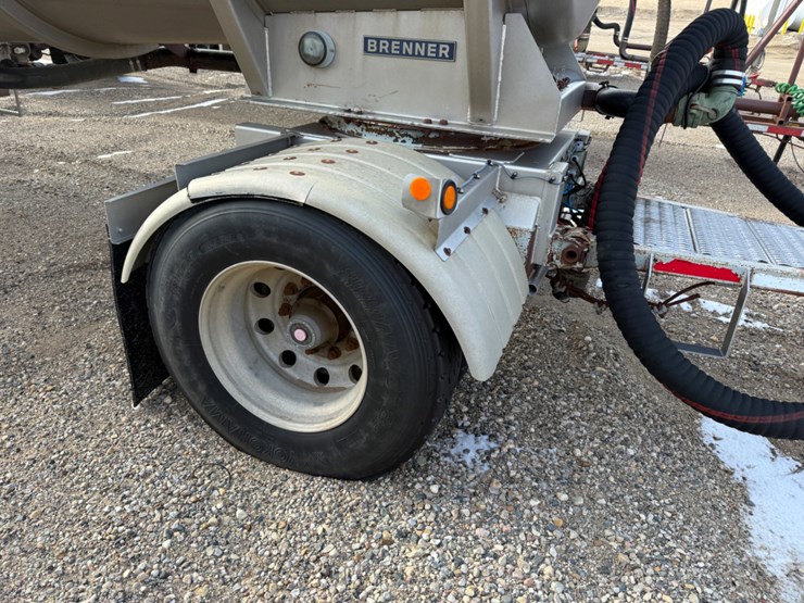 2009-polar-tank-image-3