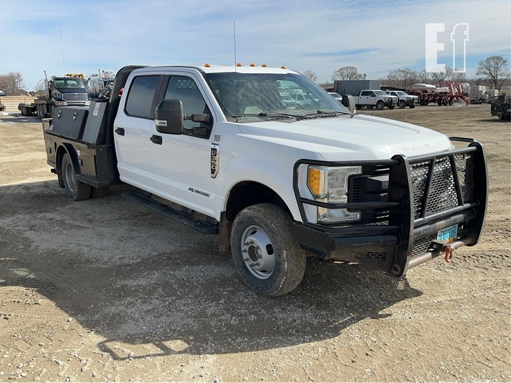 2017-ford-f350-xl-image-3