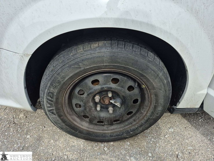 2020-dodge-grand-caravan-sxt-image-17