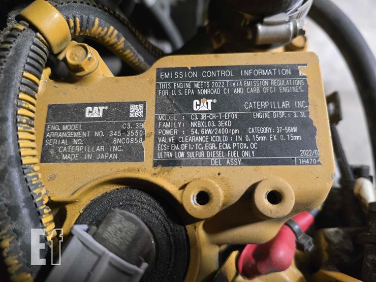 2022-caterpillar-262d3-image-22
