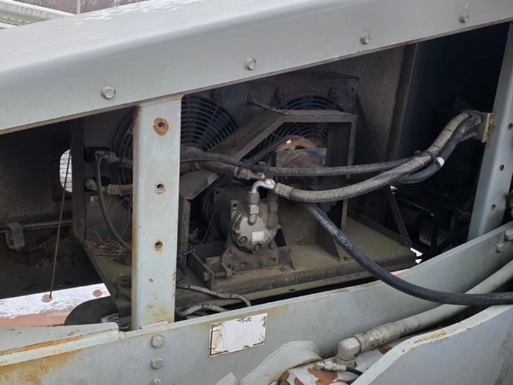 2001-gradall-xl3100-image-33