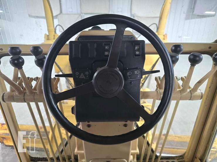 2003-caterpillar-140h-image-16