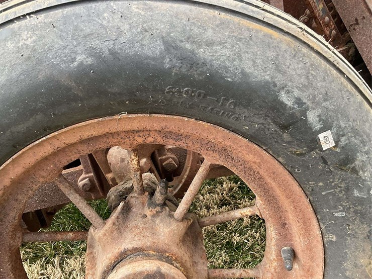 john-deere-binder-image-19