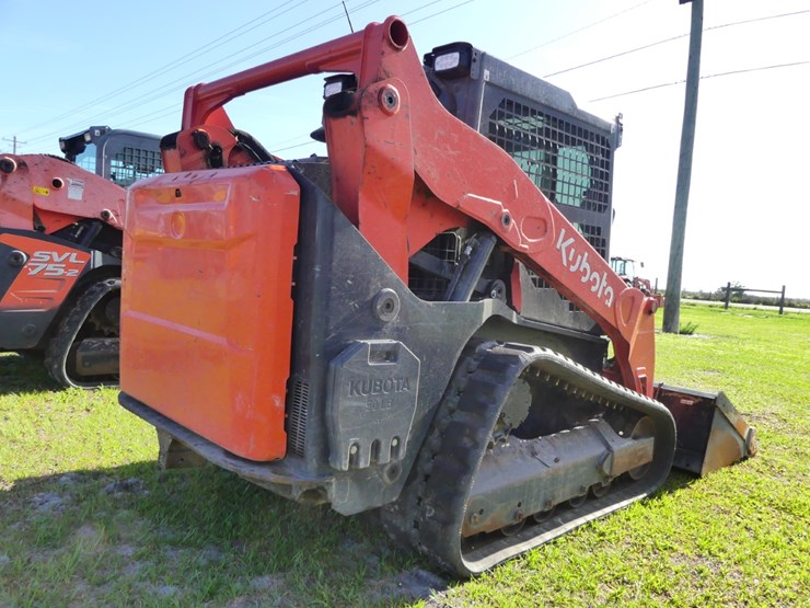 2024-kubota-svl75-3-image-3