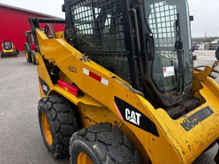 2009-caterpillar-232b2-image-54