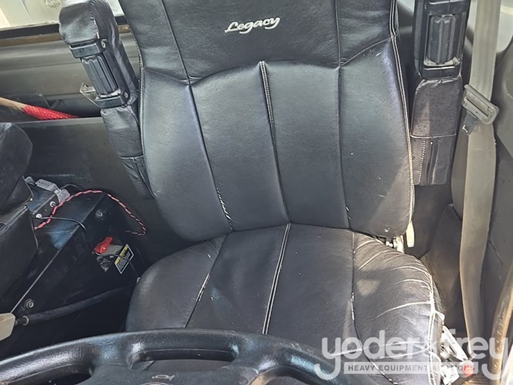 2014-kenworth-t880-image-116