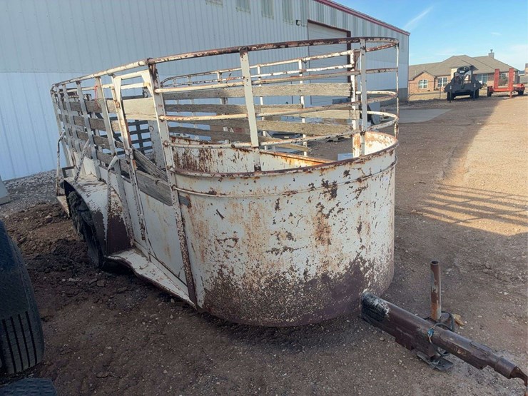 hale-livestock-trailer-image-2