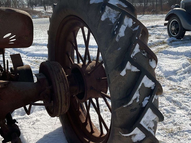 1938-fordson-all-around-image-7