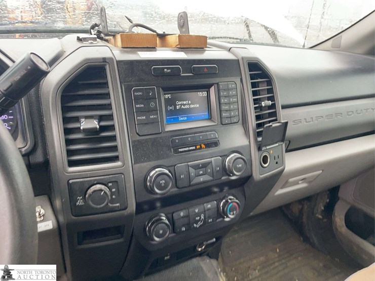 2019-ford-f350-image-13