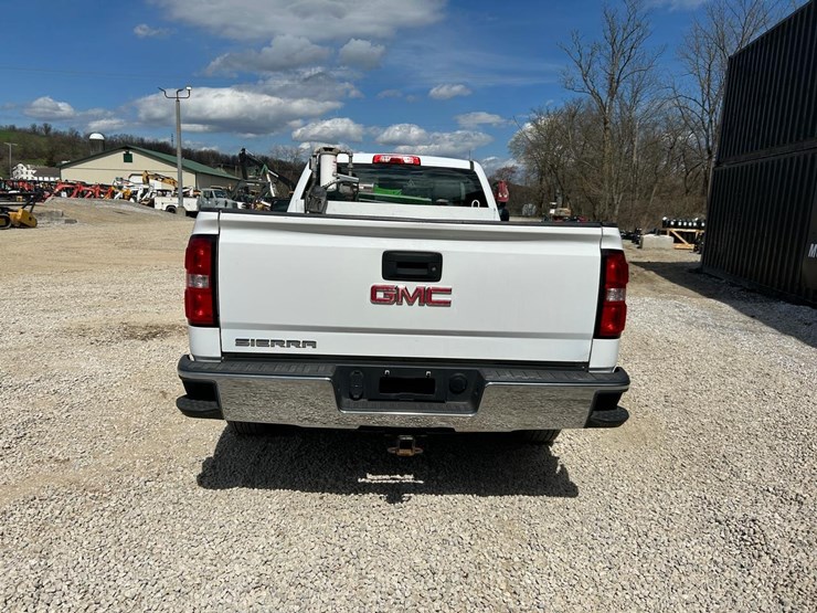 2017-gmc-sierra-1500-image-3