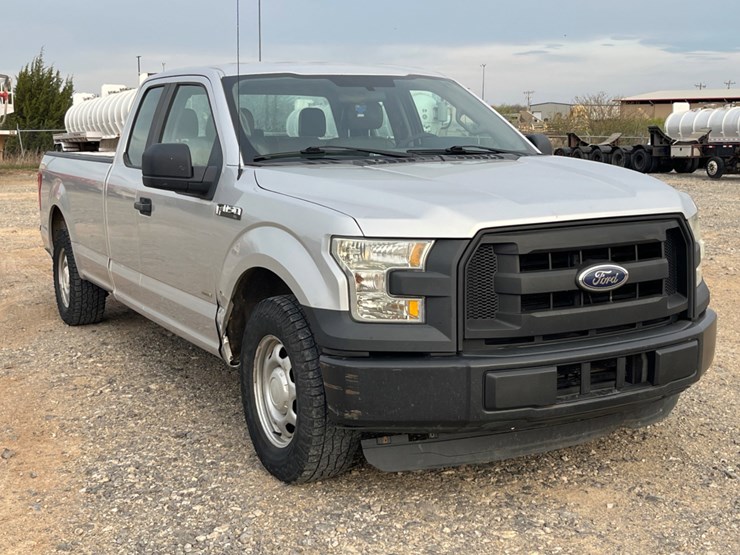 2016-ford-f150-image-1