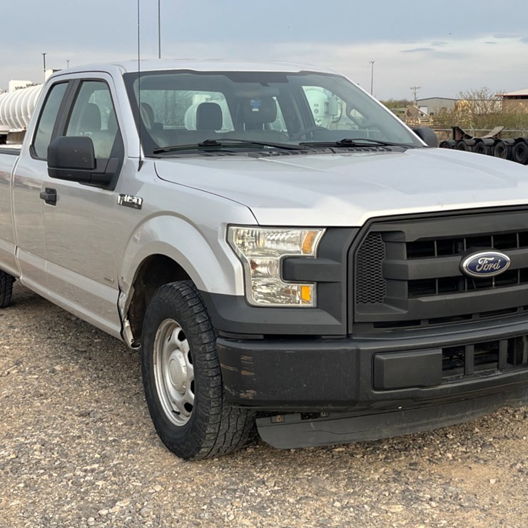 2016 FORD F150