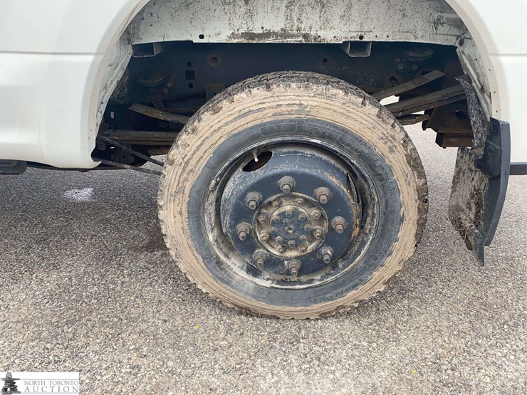 2019-ford-f350-image-12