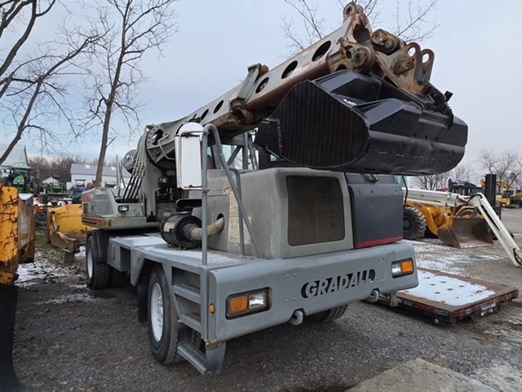 2001-gradall-xl3100-image-1