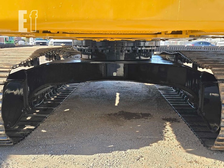 2017-caterpillar-326fl-image-28