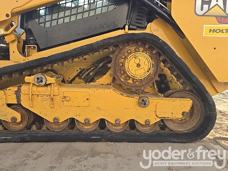 2021-caterpillar-289d3-image-12