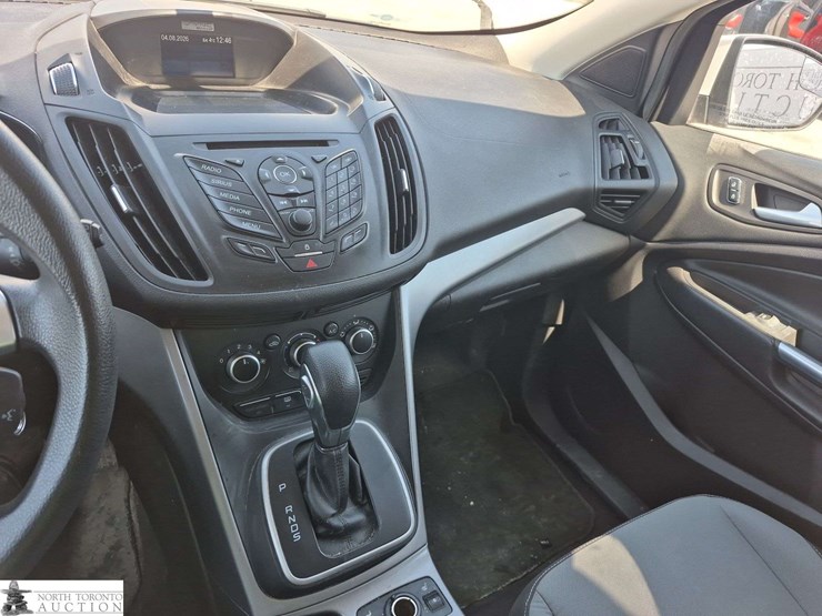 2013-ford-escape-image-13