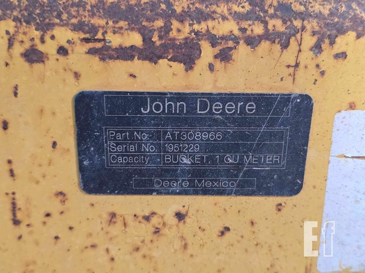 2011-deere-310sj-image-13