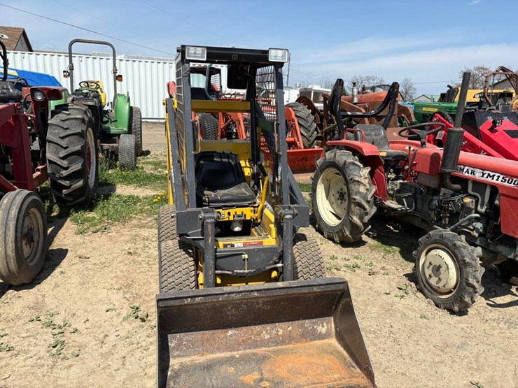 new-holland-l125-image-5