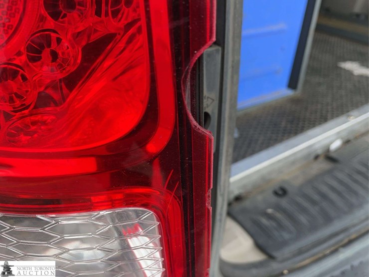 2015-ram-c/v-image-27